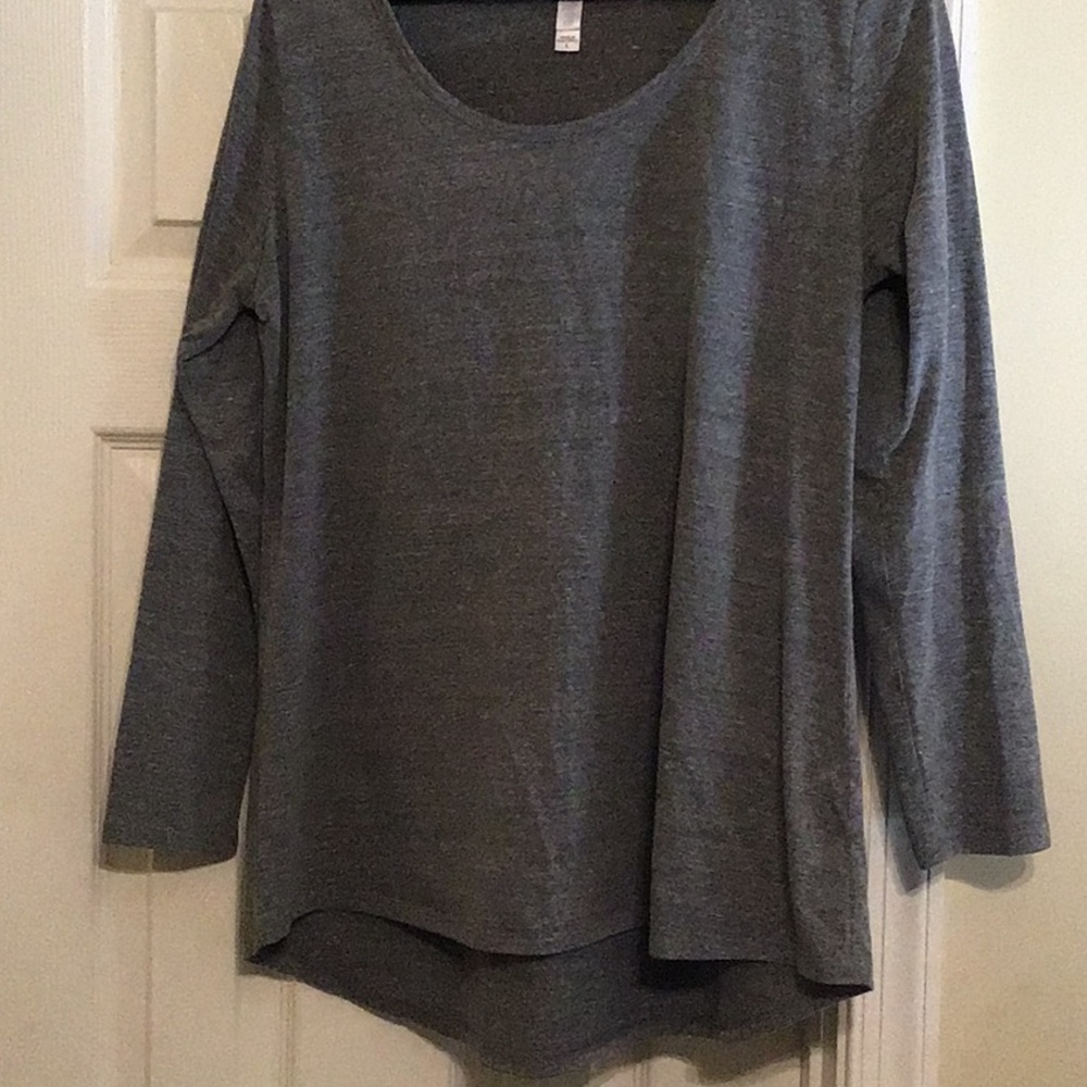 Long sleeve tee